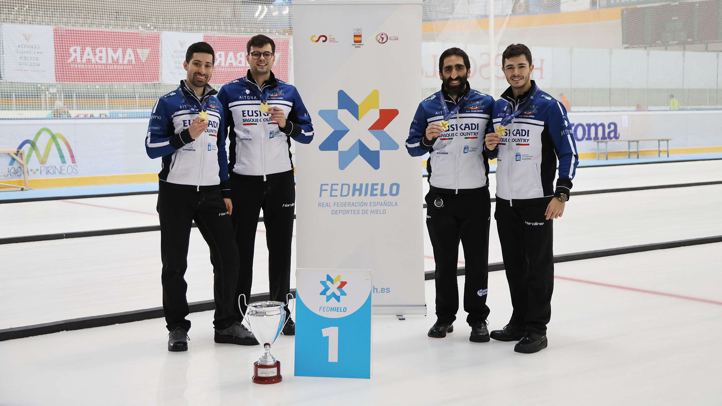 , El Txuri-Berri revalida el campeonato masculino y suma su 11º oro, Real Federación Española Deportes de Hielo