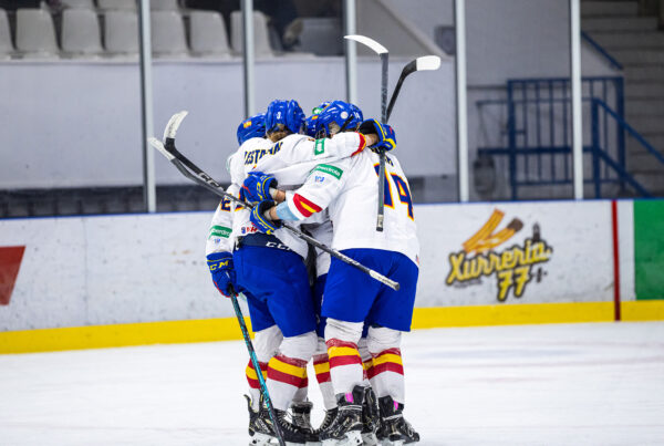 , Esfuerzo sin recompensa para España ante Kazajistán (2-3), Real Federación Española Deportes de Hielo