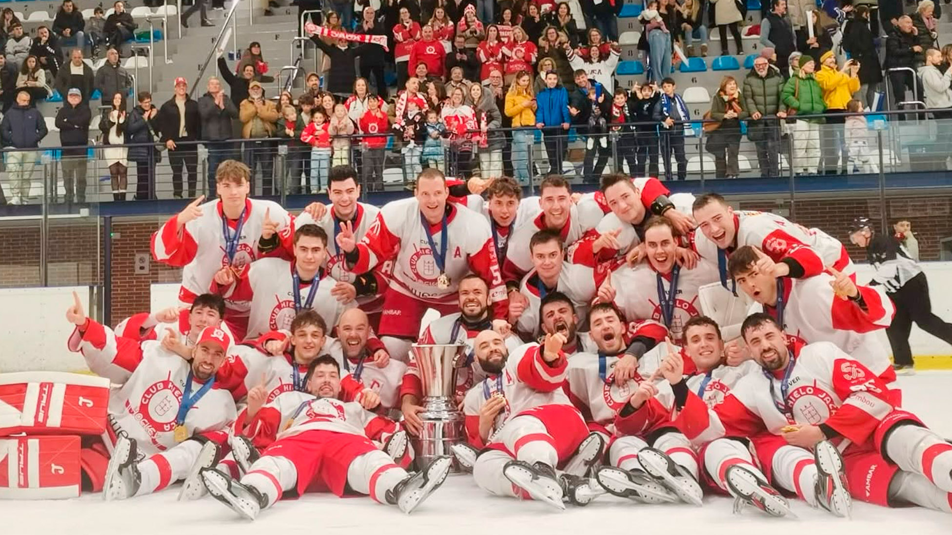 ayudas,RFEDH, Palmar&eacute;s – Hockey Hielo, Real Federaci&oacute;n Espa&ntilde;ola Deportes de Hielo