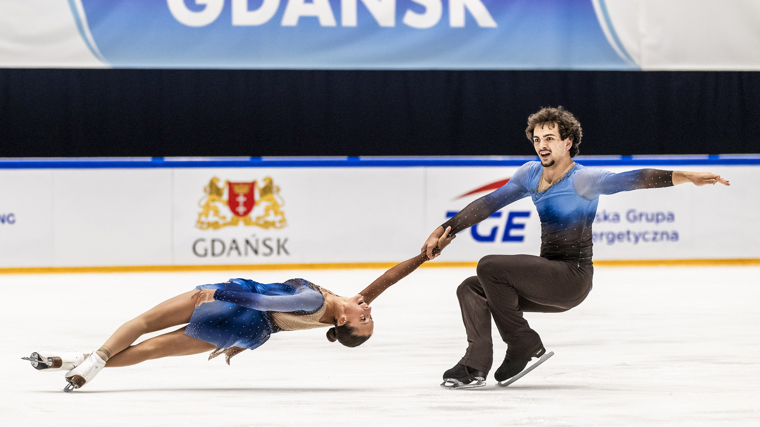 , Anita Mapelli y Noah Quesada hacen historia con el oro en el Junior Grand Prix de Gdansk, Real Federación Española Deportes de Hielo